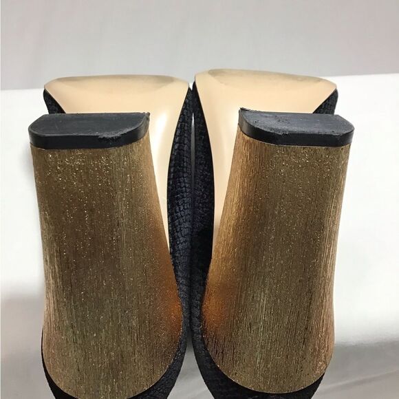Calvin Klein Neema Pump Shoes Black Velour Gold 4” Heel Pointed Toe Size 7 1/2 - Picture 8 of 9